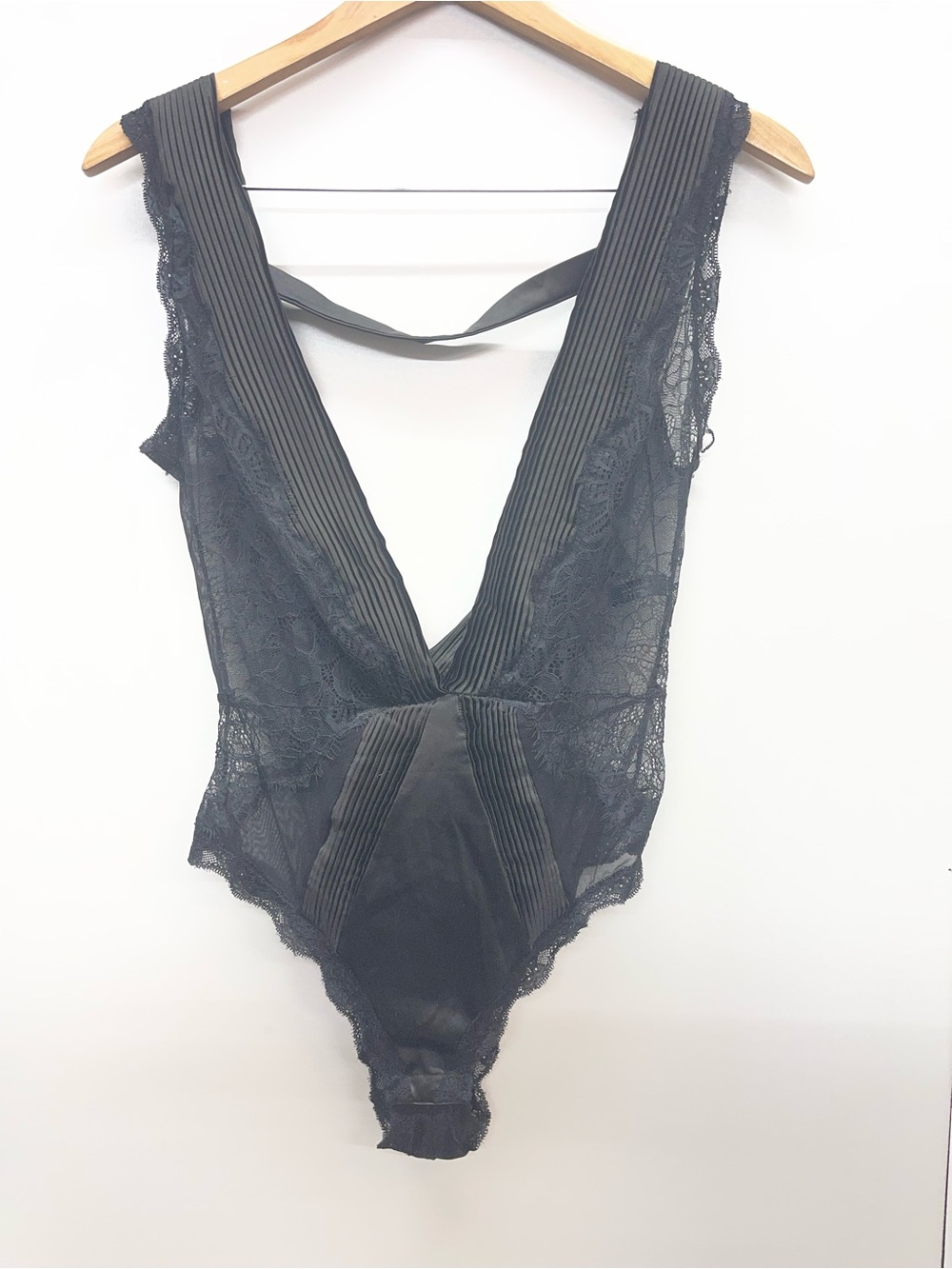 Kaviar Black Lace Deep V-Front Bodysuit‎
